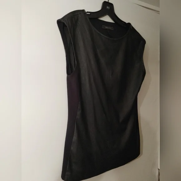 BCBGMaxAzria Top - Picture 2 of 3